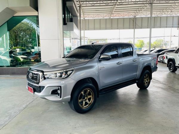 TOYOTA REVO 2.8G  4WD AUTO ปี 19 จด 23 รถรอจดตอนนี้ป้ายแดง รูปที่ 0