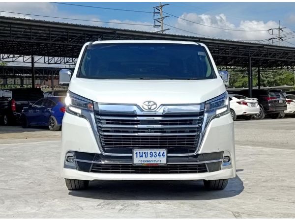 TOYOTA MAJESTY 2.8 PREMIUM 2020