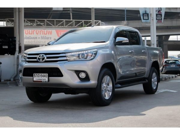 โตโยต้าชัวร์ ฟรีดาวน์ Toyota Revo D-cab 2.8 G Pre Navi A/T ปี 16