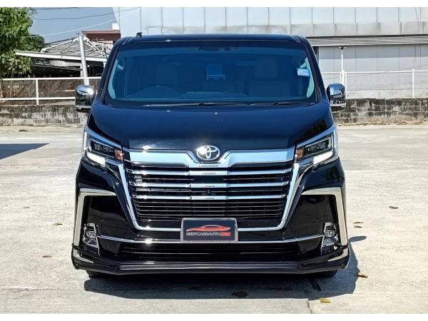 TOYOTA MAJESTY 2.8 GRAND	2020