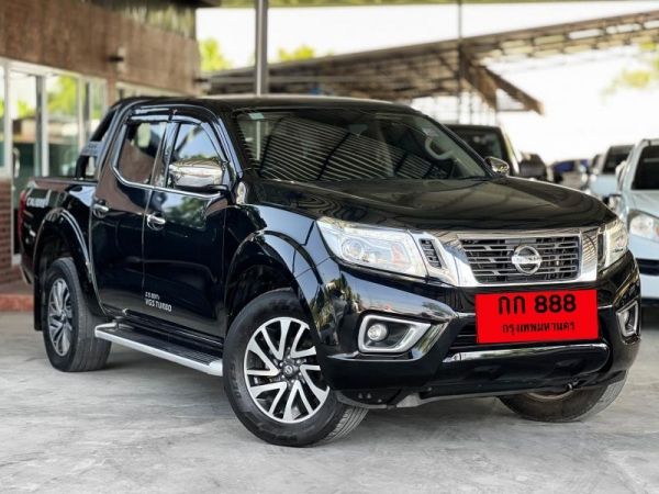 NISSAN NAVARA NP300 4 DR 2.5 E CALIBRE M/T ปี 2017 ( รหัส NN15 )