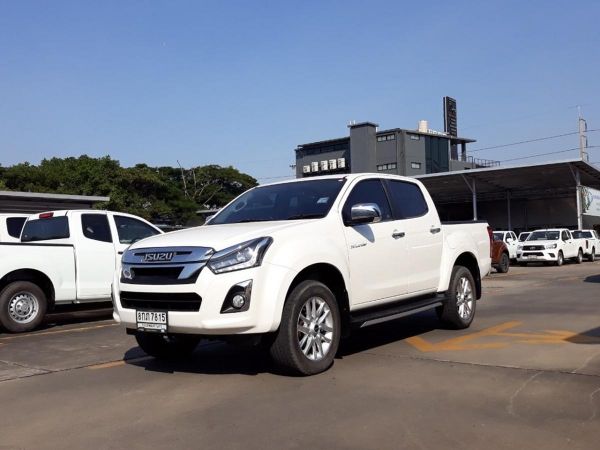 ISUZU D-MAX CAB4 3.0 Z HILANDER ปี2019