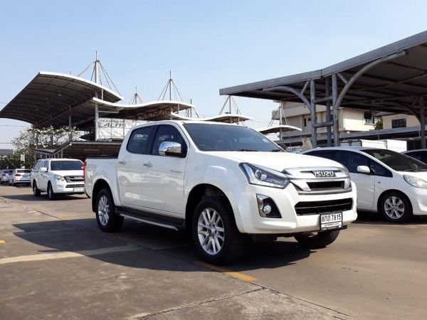 D-MAX CAB4 3.0 Z HILANDER  	2019 รูปที่ 0