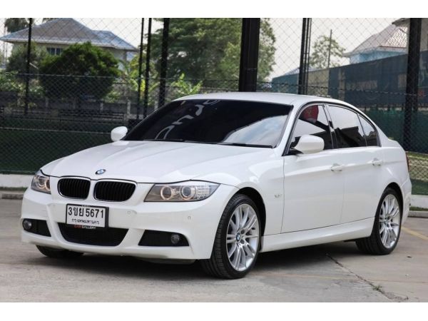 2012  BMW 320D  M Sport  LCI (E90) รถบ้านมือเดียวสวยๆ รูปที่ 0