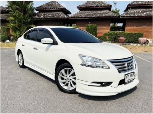 NISSAN SYLPHY 1.6 V เกียร์ออโต้ ปี 2014