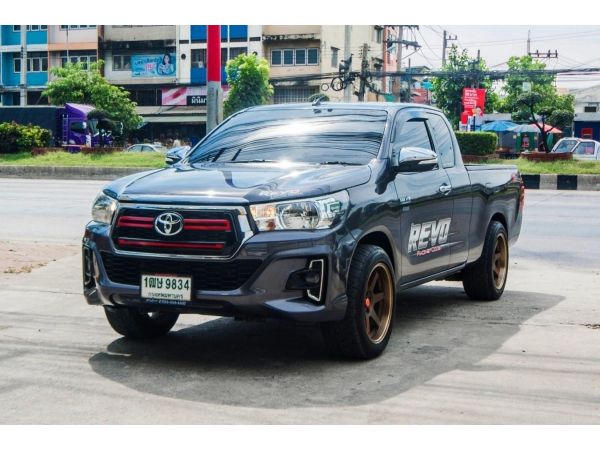 Toyota Revo 2.4E smart cab ดีเซล