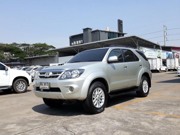 TOYOTA FORTUNER 3.0 V 4WD ปี 2005