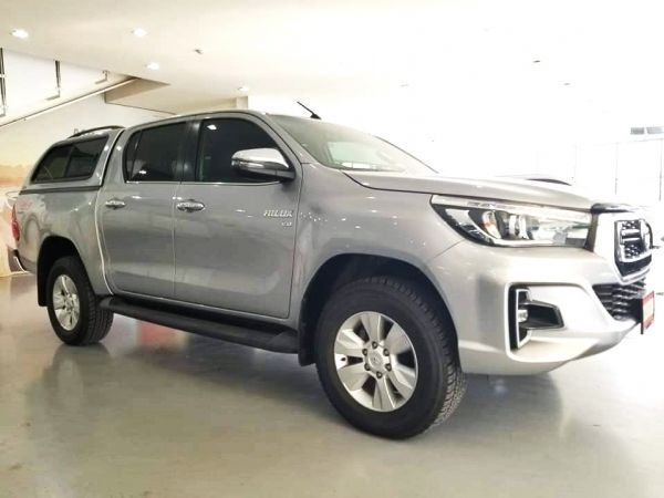 TOYOTA REVO DOUBLE CAB 2.8G 4WD เกียร์AT ปี18