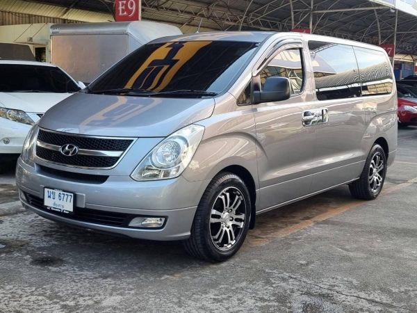 HYUNDAI H1 TOURING ปี 2010 รูปที่ 0