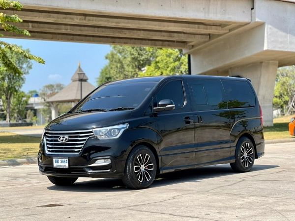 HYUNDAI H-1 ELITE ปี2019 สภาพสวย