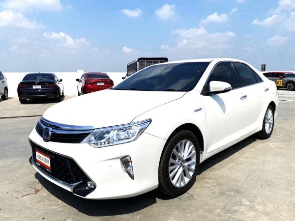 TOYOTA CAMRY 2.5 HYBRID PREMIUM เกียร์AT ปี17 รูปที่ 0