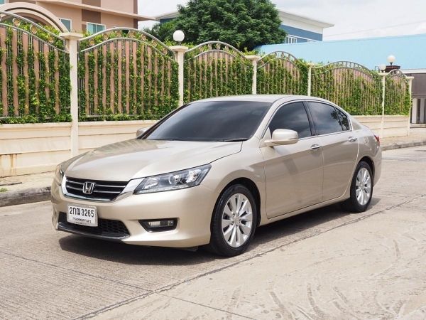 HONDA ACCORD 2.0 EL NAVI ปี 2013 รูปที่ 0