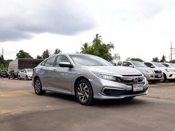 CIVIC 1.8 E (FC)	2019