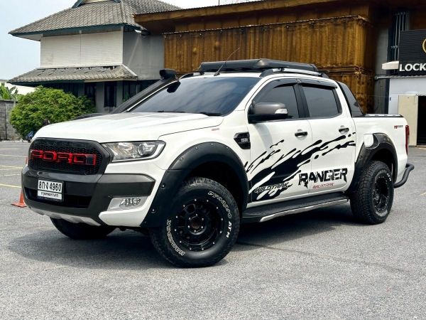 ขายถูกที่สุดในไทย Ford Ranger 2.2 Wildtrak เกียร์ AUTO สีขาว ปี2018   ราคา 529,0000