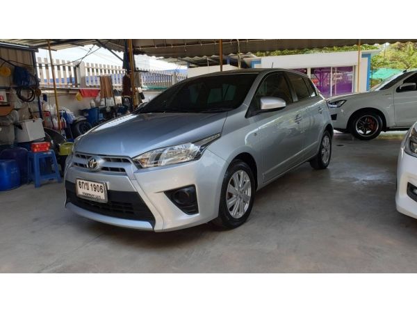 TOYOTANEW YARIS ปี 2016 แท้รุ่น 1.2 E  AUTOไมล์น้อย 88,000  กม. รถบ้านแท้ๆ รูปที่ 0