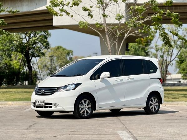 รถประวัติดี HONDA FREED, 1.5 SE ปี2012 โฉม ปี08-15