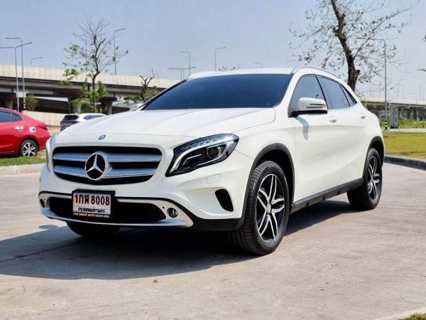 รถหรูขายถูก 2016 Mercedes-Benz GLA200 1.6 W156 Urban SUV รูปที่ 0