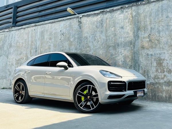 PORSCHE CAYENNE 3.0 HYBRID COUPE ปี 2022