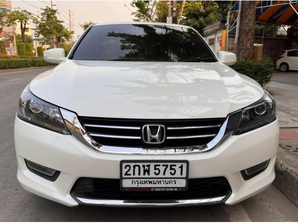 HONDA ACCORD 2.0EL NAVI ปี 14 รถไม่เคยชนหนัก ไม่เคยติดแก็ส รูปที่ 0