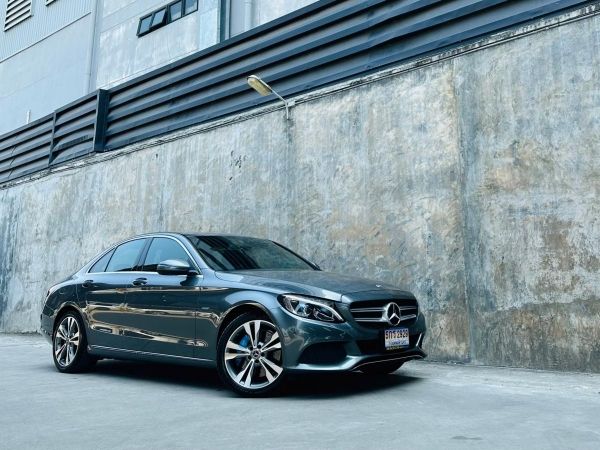 Mercedes-Benz C350e AV Plug-in Hybrid ปี 2018