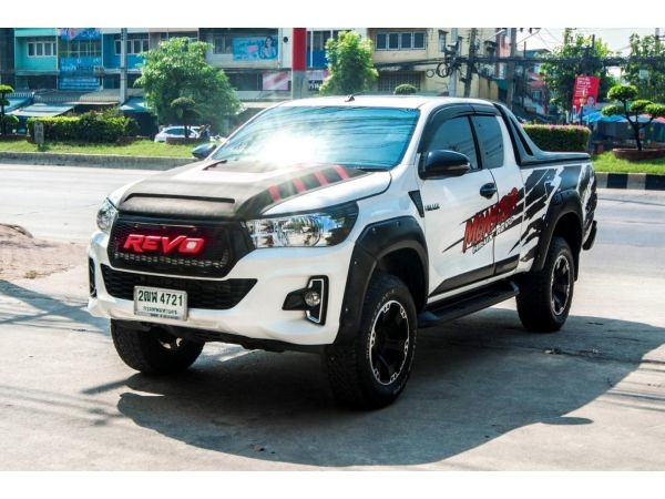 Toyota Revo 2.4E Prerunner ไมล์แค่หมื่นกว่าโล รูปที่ 0