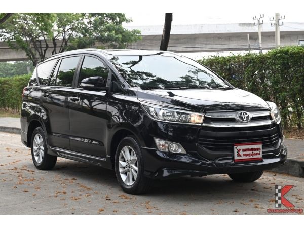 Toyota Innova 2.8 (ปี 2017) Crysta G Wagon