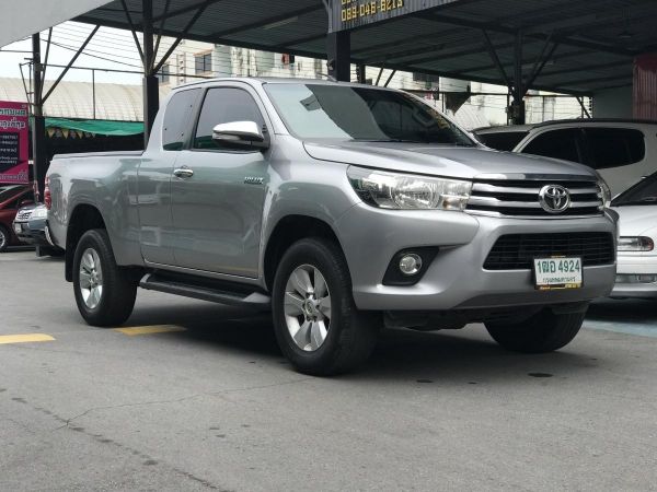 กระบะเกียร์ออโต้ Toyota Revo Prerunner 2.4E Auto ปี 2017 รูปที่ 0