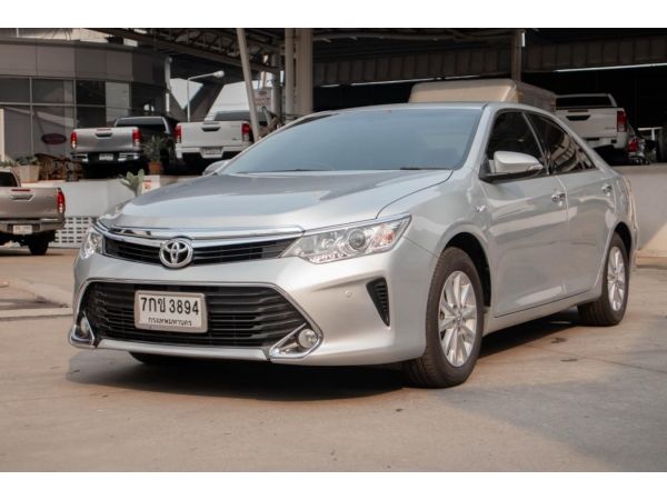 โตโยต้าชัวร์ ฟรีดาวน์ Toyota Camry 2.0 G A/T ปี 18