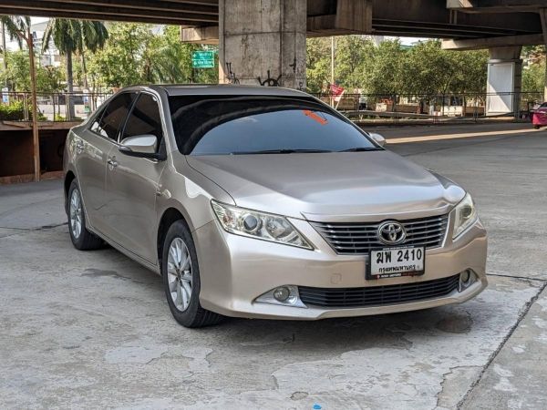 TOYOTA CAMRY 2.0G รูปที่ 0