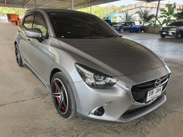 MAZDA 2 1.5 HIGH CONNECT 5 ประตู ปี 2017