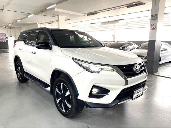 TOYOTA FORTUNER 2.8TRD SPORTIVO เกียร์AT ปี20