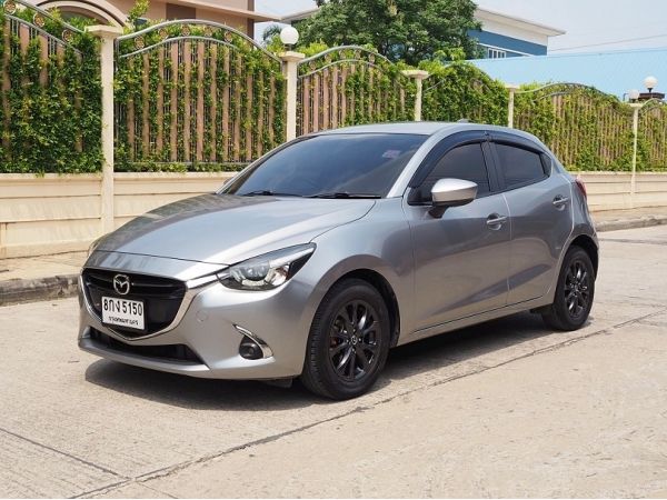 MAZDA 2 1.3 SKYACTIVE SPORT HIGH CONNECT (MNC) ปี 2018 สภาพป้ายแดง