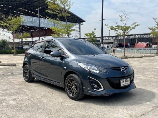 Mazda 2 1.5 Sport Groove ปี 2011 ราคา : 259,000 บาท