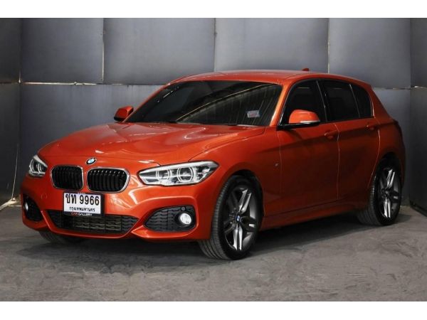 BMW SERIES 1 118i M Sport (F20) 2016 รถสวยสีเด่นมีเสน่ห์สุดๆ