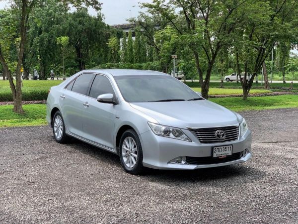 TOYOTA CAMRY 2.0G  A/T ปี2013