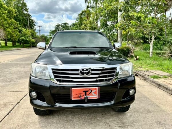 TOYOTA HILUX VIGO 2.5E DOUBLE CAB PRERUNNER ปี 2012 เครดิตดีฟรีดาวน์