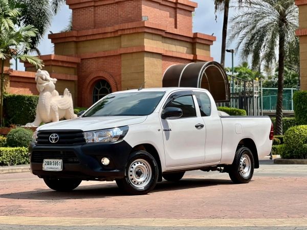 2017 TOYOTA HILUX REVO 2.4 J รูปที่ 0