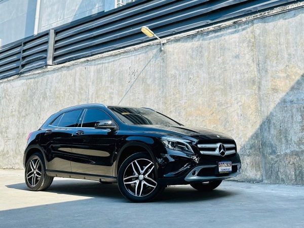 MERCEDES BENZ GLA200 URBAN ปี 2017