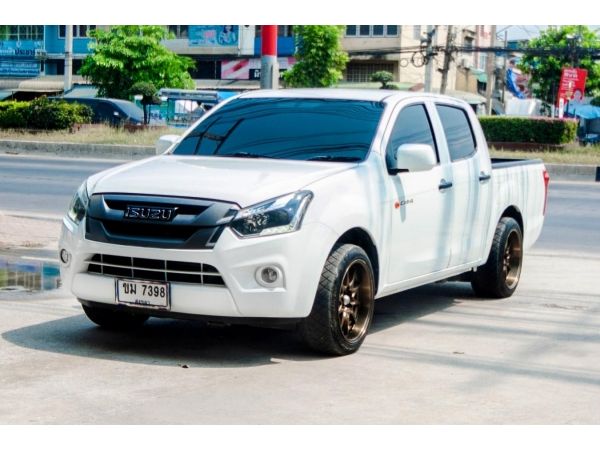 Isuzu D-max 1.9s สวยๆ พร้อมใช้