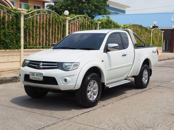 MITSUBISHI TRITON MAGA CAB 2.4 GLS PLUS (CNG) ปี 2012