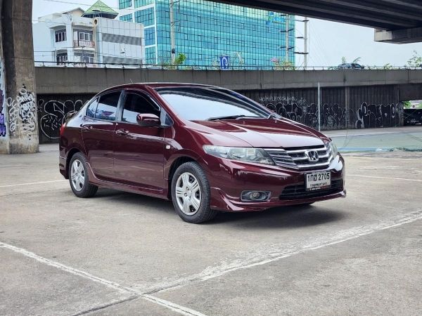 Honda city 1.5 cng เกียร์ออโต้ ปี 2013 สีแดง