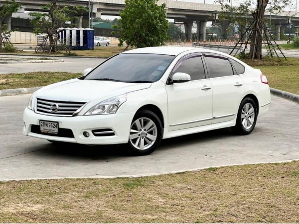 รถหรูขายถูก คุ้มๆ NISSAN TEANA, 2.0 200 XL สีขาว 2013