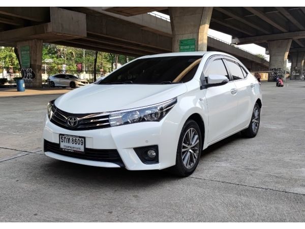 2016 Toyota Corolla Altis 1.8 E LPG AT 2016แท้ เบาะหนัง เซนเซอร์ช่วยถอย สปอร์ตไลน์ เบนซิน แอลพีจี ประหยัดสุดๆ