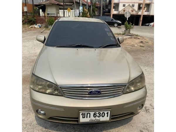 Ford laser Tierra VXi ปี 2005