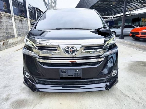 2017 TOYOTA VELLFIRE 2.5 ZG EDITION สีดำ วิ่งเพียง 119,XXX KM.