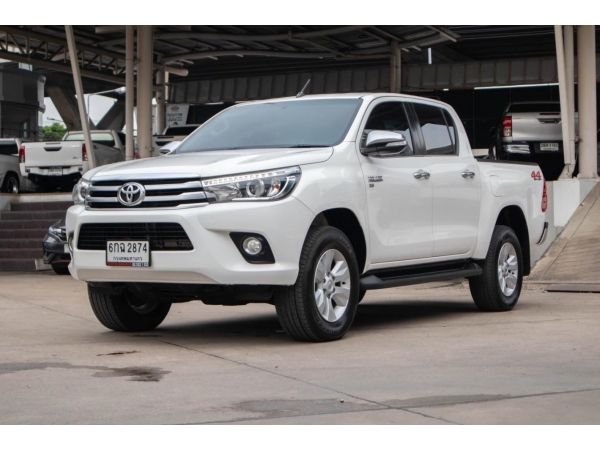 โตโยต้า ชัวร์  Revo D-Cab 2.8 G 4x4 A/T ปี 17