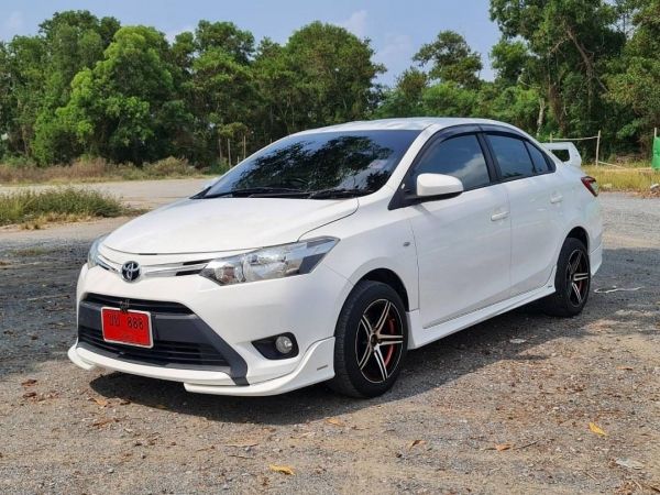 TOYOTA VIOS 1.5 E เกียร์ออโต้ ปี 2013