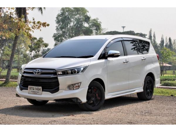 TOYOTA INNOVA 2.8 V เกียร์Auto ปี2017