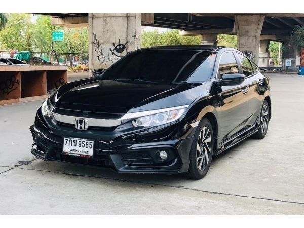 ฟรีดาวน์ Honda CIVIC FC 1.8 EL AT ปี 2018