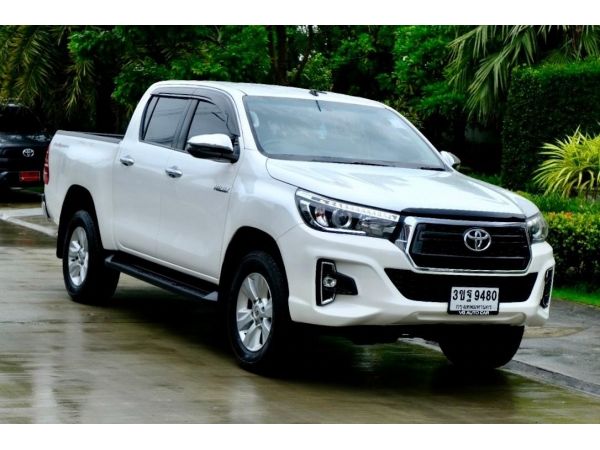 รถสวย ตรงปก พร้อมใช้งาน Toyota Revo 2.4E 4ประตู prerunner เกียร์ธรรมดา ปี2020 ดีเซล สีขาว